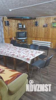 Дом 65м², 2-этажный, посуточно,