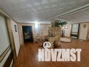 Дом 279м², 3-этажный, участок 18 сот.