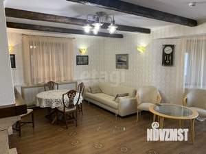 Дом 236м², 3-этажный, участок 20 сот.