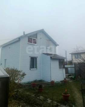 Дом 60м², 2-этажный, участок 5 сот.