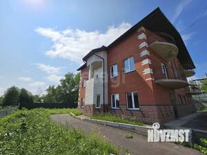 Таунхаус 540м², 3-этажный, участок 8 сот.