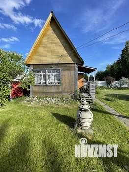 Дом 40м&sup2;, 2-этажный, участок 13 сот.  