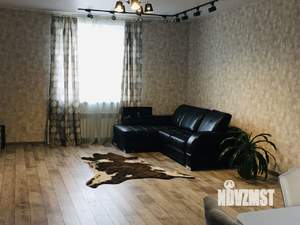 Дом 180м&sup2;, 2-этажный, участок 6 сот.  