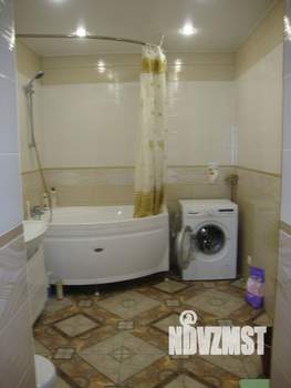 Коттедж 235м&sup2;, 3-этажный, участок 7 сот.  
