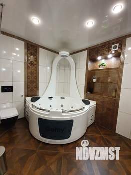 Коттедж 217м&sup2;, 2-этажный, участок 12 сот.  