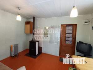 Дом 35м&sup2;, 2-этажный, участок 6 сот.  