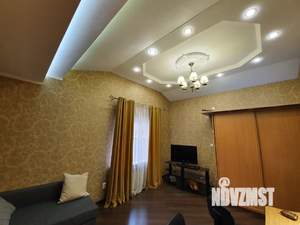 Дом 217м&sup2;, 2-этажный, участок 7 сот.  