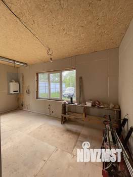 Дом 201м&sup2;, 2-этажный, участок 15 сот.  