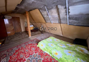 Дом 28м&sup2;, 2-этажный, участок 6 сот.  