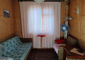 Дом 28м&sup2;, 2-этажный, участок 5 сот.  