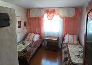 Дом 30м&sup2;, 2-этажный, участок 5 сот.  