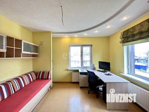 Дом 220м², 2-этажный, участок 11 сот.  
