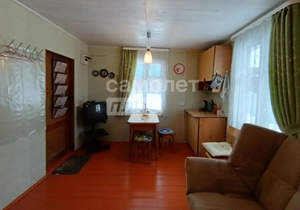 Дом 35м&sup2;, 2-этажный, участок 6 сот.  