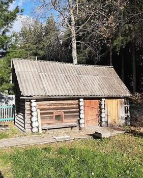 Дом 16м&sup2;, 2-этажный, участок 6 сот.  