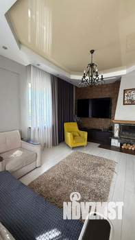 Таунхаус 212м&sup2;, 3-этажный, участок 15 сот.  