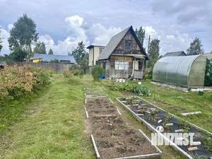Дом 16м&sup2;, 2-этажный, участок 6 сот.  