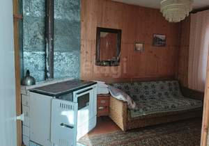 Дом 28м&sup2;, 2-этажный, участок 5 сот.  