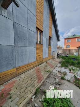 Дом 80м&sup2;, 2-этажный, участок 10 сот.  