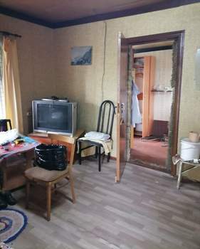 Дом 30м², 2-этажный, участок 6 сот.  