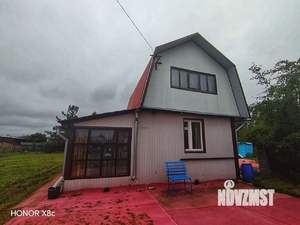 Дом 80м&sup2;, 2-этажный, участок 10 сот.  