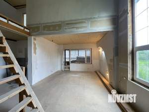 Дом 201м&sup2;, 2-этажный, участок 15 сот.  