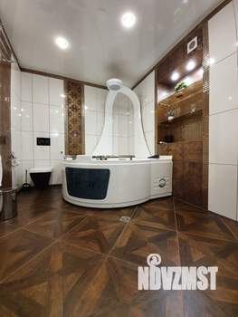 Коттедж 217м&sup2;, 2-этажный, участок 12 сот.  