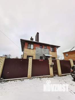 Дом 148м², 2-этажный, участок 8 сот.  