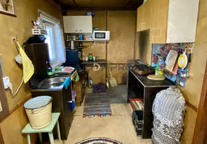 Дом 28м&sup2;, 2-этажный, участок 6 сот.  