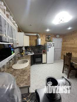 Коттедж 200м², 2-этажный, участок 11 сот.  