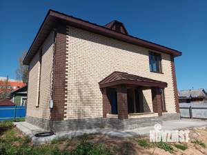 Коттедж 220м², 2-этажный, участок 5 сот.  