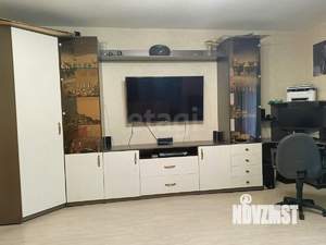 Дом 74м², 2-этажный, участок 9 сот.  
