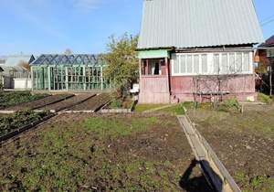 Дом 28м&sup2;, 2-этажный, участок 5 сот.  