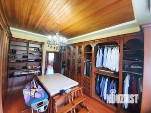 Таунхаус 282м², 3-этажный, участок 2 сот.  