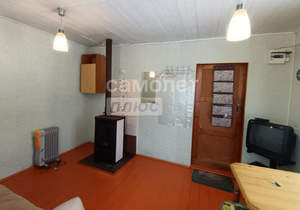 Дом 35м&sup2;, 2-этажный, участок 6 сот.  