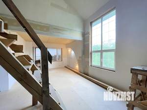 Дом 201м&sup2;, 2-этажный, участок 15 сот.  