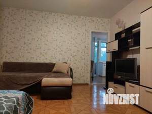 1-к квартира, посуточно, 38м2, 1/1 этаж