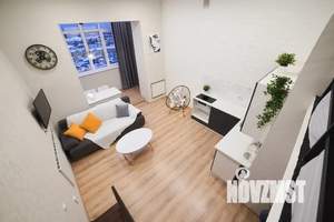Студия квартира, посуточно, 42м2, 12/18 этаж