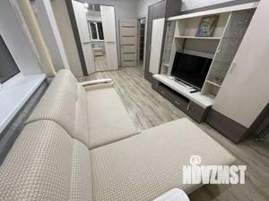 1-к квартира, посуточно, 56м2, 1/1 этаж