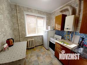 2-к квартира, посуточно, 48м2, 1/5 этаж