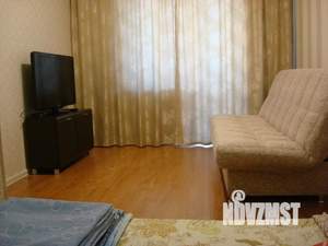 1-к квартира, посуточно, 35м2, 7/13 этаж