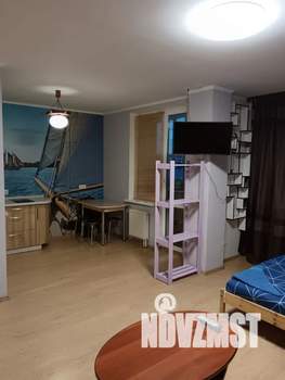Студия квартира, посуточно, 35м2, 7/18 этаж