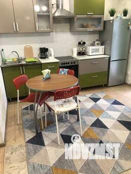 1-к квартира, посуточно, 42м2, 1/1 этаж