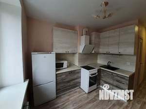 1-к квартира, посуточно, 40м2, 4/9 этаж
