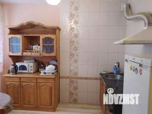 Студия квартира, посуточно, 34м2, 3/12 этаж