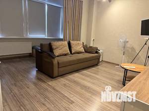 Студия квартира, посуточно, 32м2, 13/18 этаж