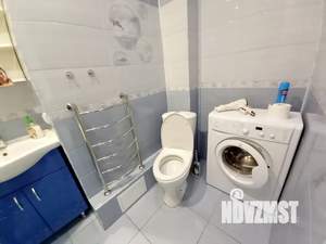 Студия квартира, посуточно, 40м2, 4/18 этаж