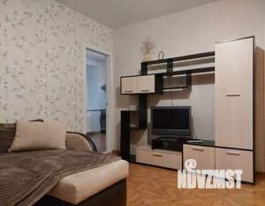 1-к квартира, посуточно, 38м2, 1/1 этаж