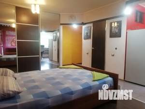 Студия квартира, посуточно, 33м2, 3/5 этаж