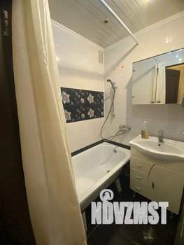 2-к квартира, посуточно, 42м2, 1/1 этаж