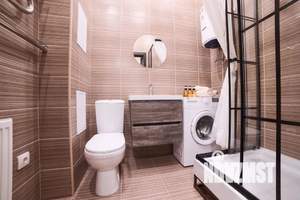 Студия квартира, посуточно, 42м2, 12/18 этаж